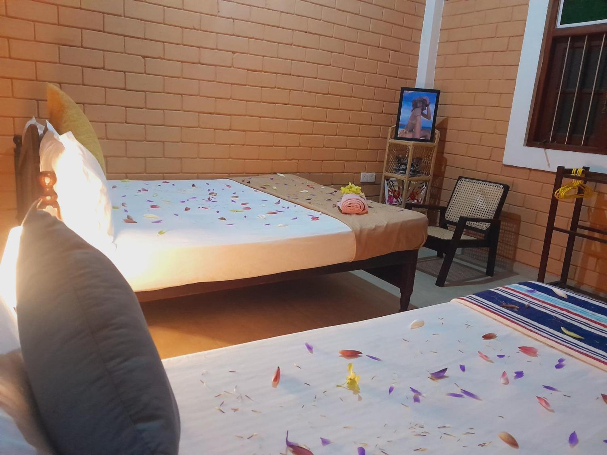 ガル Laliz Bed & Breakfast エクステリア 写真