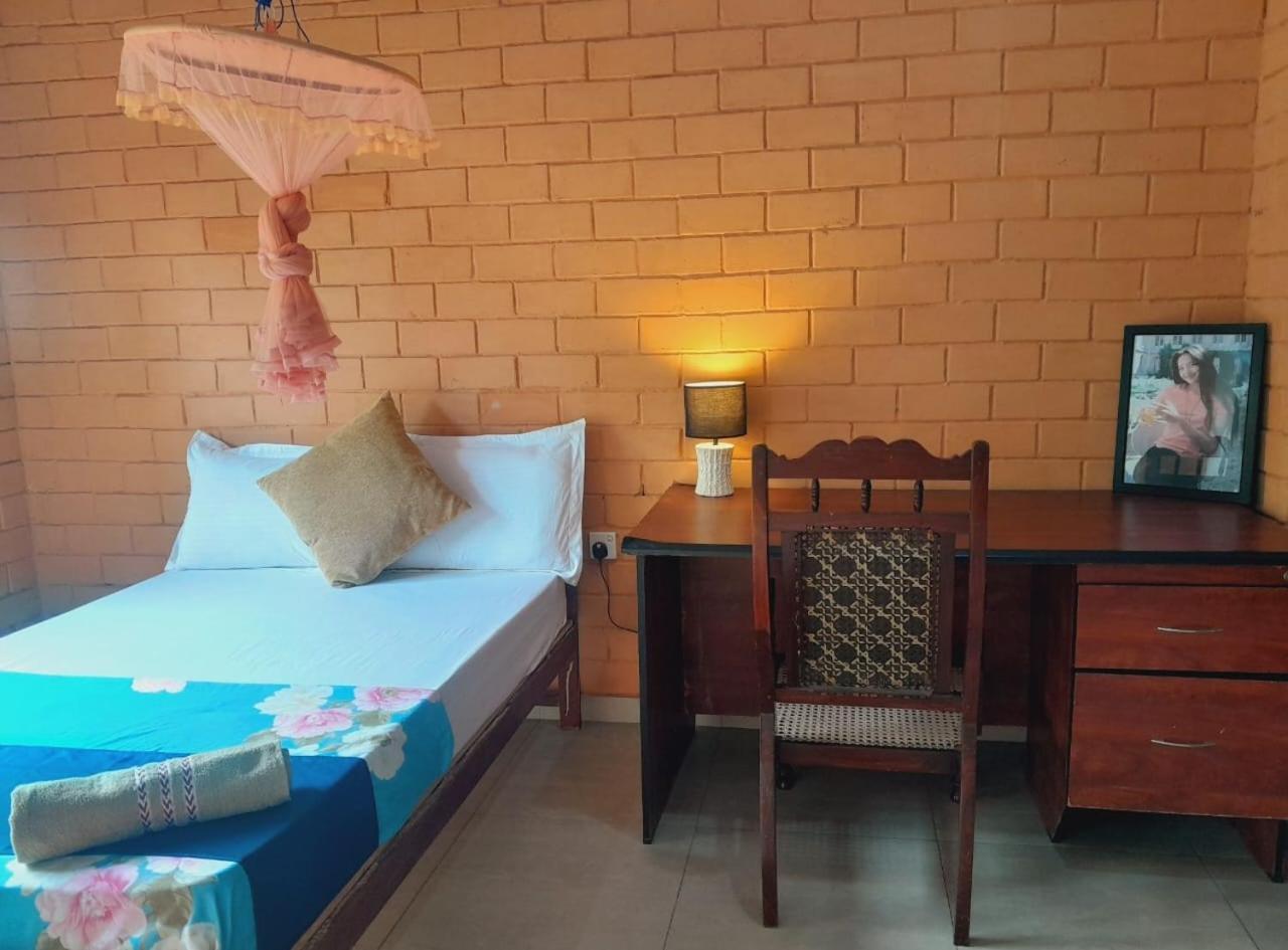 ガル Laliz Bed & Breakfast エクステリア 写真
